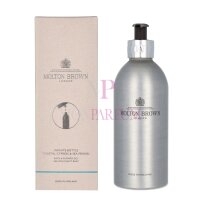 Molton Brown Coastal Cypress & Sea Fennel Bath &...