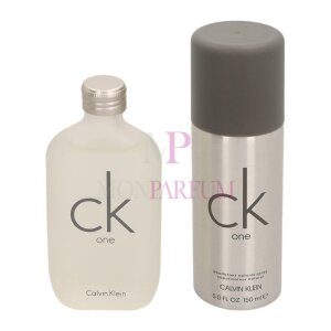 Calvin Klein Ck One Eau de Toilette spray 100ml / Deodorant Spray 150ml